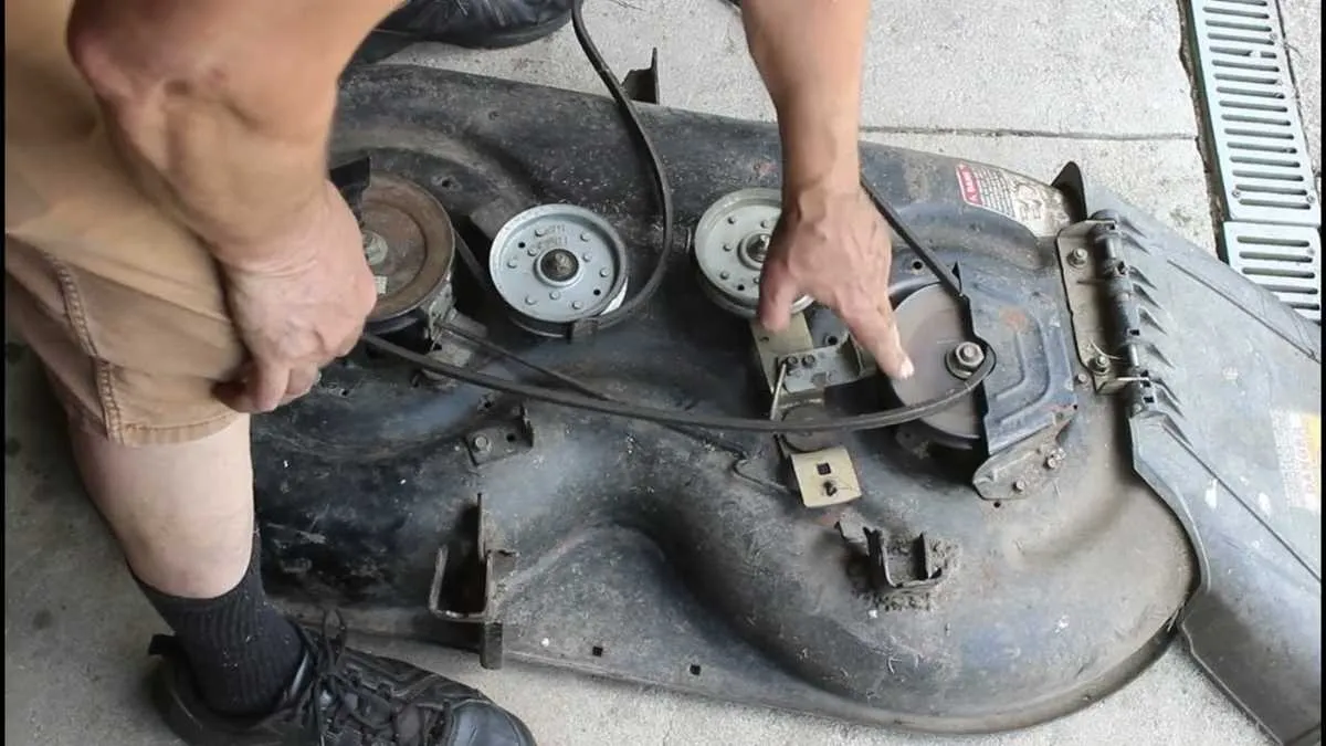 drive belt diagram for huskee riding mower